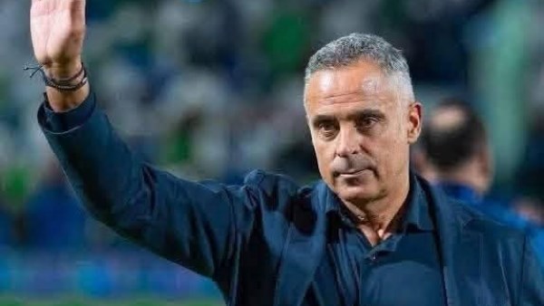 جوميز ينتقد ضغط مباريات دوري روشن قبل مواجهة الهلال: «لسنا محظوظين»