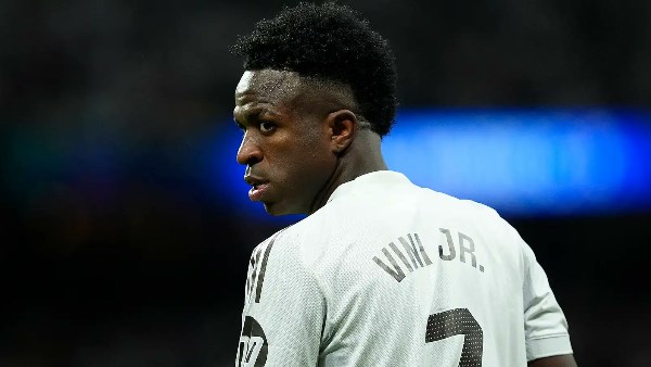 أسبوع الحسم.. فينيسيوس يعود وريال مدريد يترقب قراره