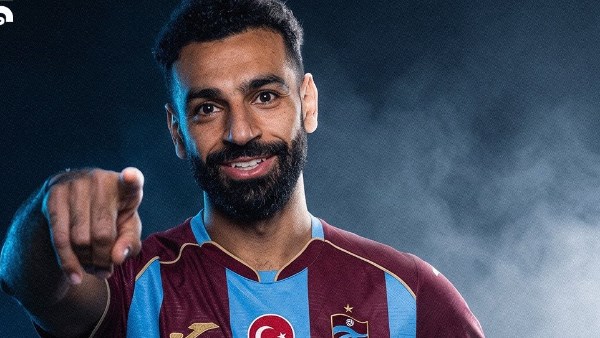 تقارير تركية: تطورات جديدة تقرب محمد صلاح من طرابزون سبور