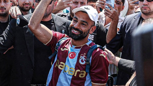 إبراهيم فايق يعلق على انتقال محمد صلاح: انضممت لمشجعي طرابزون سبور