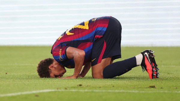 حمزة عبدالكريم يقترب من الظهور مع برشلونة أمام إلتشي في إنطلاقة الليجا
