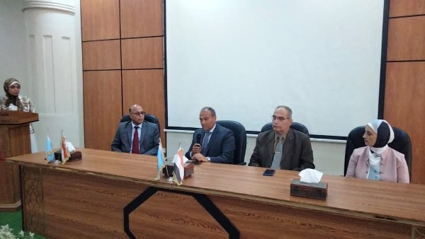 مرسي مطروح تنظم ورشة عمل لمناقشة المعوقات التي تواجه التعليم بمشاركة كلية التربية