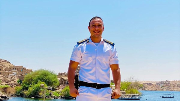 مصرع شخصين وإصابة 6 آخرين.. ننشر أسماء ضحايا حادث تصادم سيارتين