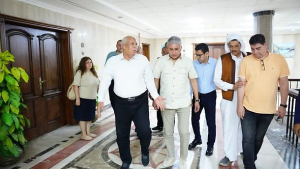 للتعرّف على المقومات السياحية .. محافظ مطروح يستقبل وزير السياحة والآثار | صور