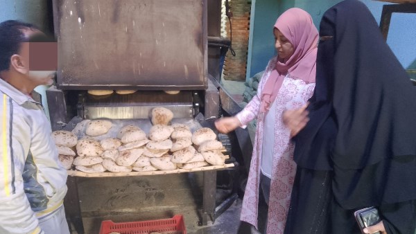 تموين الإسماعيلية يستجيب لشكاوى أهالي «سرابيوم» ويحرر محضرًا لمخبز مخالف لمواصفات الإنتاج