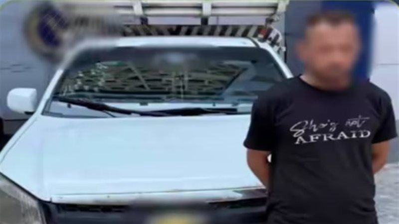 ركاب فوق الصندوق، سقوط سائق ربع نقل عرض حياة المواطنين للخطر بالمقطم