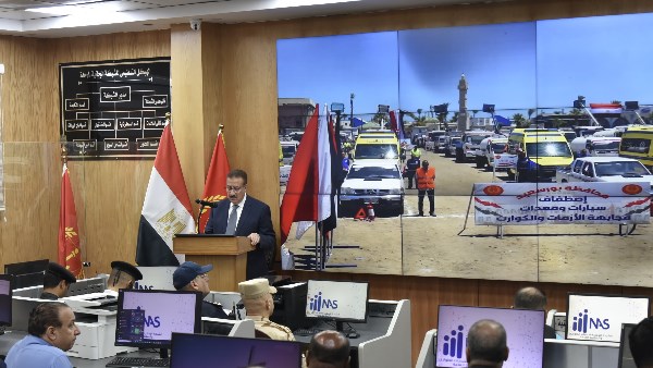 تحرك فوري عقب الهزة الأرضية.. محافظ بورسعيد يوجه باستمرار رفع درجات الاستعداد