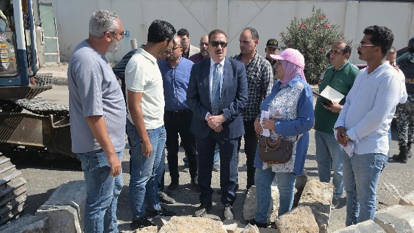 محافظ بورسعيد يتابع أعمال تطوير المنطقة المحيطة بمول الحي الإماراتي بحي الجنوب ويوجه بسرعة إنجاز الأعمال