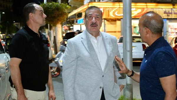 محافظ بورسعيد: ضرورة الالتزام الكامل بتوجيهات الدولة بشأن ترشيد استهلاك الكهرباء