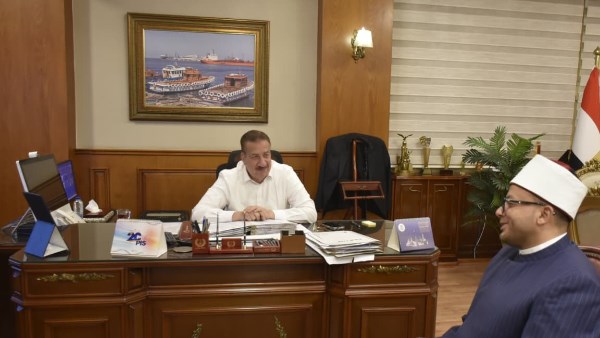 محافظ بورسعيد يستقبل وكيل وزارة الأوقاف الجديد فضيلة الشيخ محمد إبراهيم