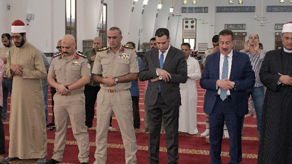 محافظ بورسعيد يشهد احتفالية مديرية الأوقاف بالمولد النبوي الشريف بالمسجد العباسي