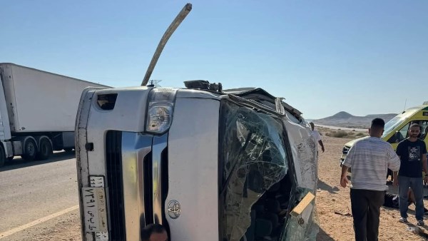 التفاصيل الكاملة لإصابة 14 من أبناء بورسعيد في انقلاب ميكروباص بطريق نخل