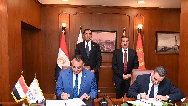 بروتوكول بين الشباب والرياضة وبورسعيد لتعظيم الاستفادة من الأراضي غير المستغلة