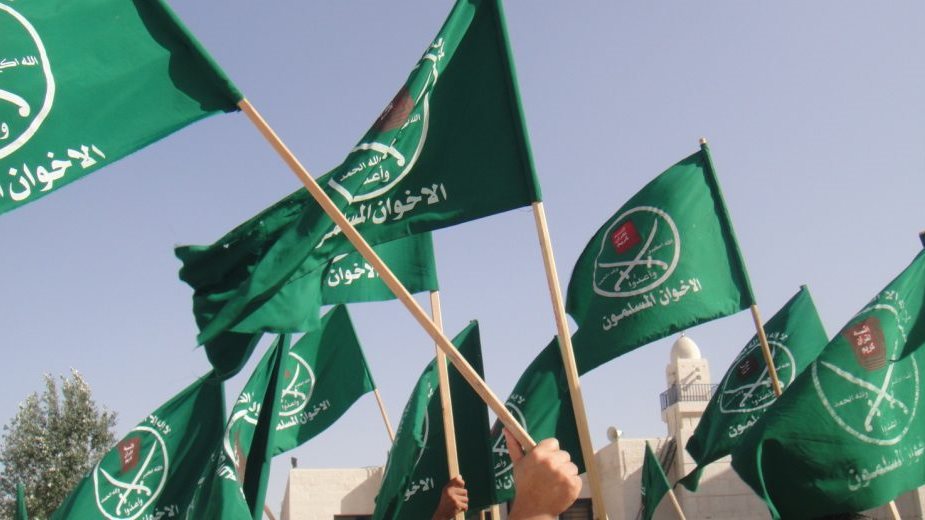 أوروبا تبدأ تضييق الخناق على الإخوان بقوانين وتشريعات جديدة