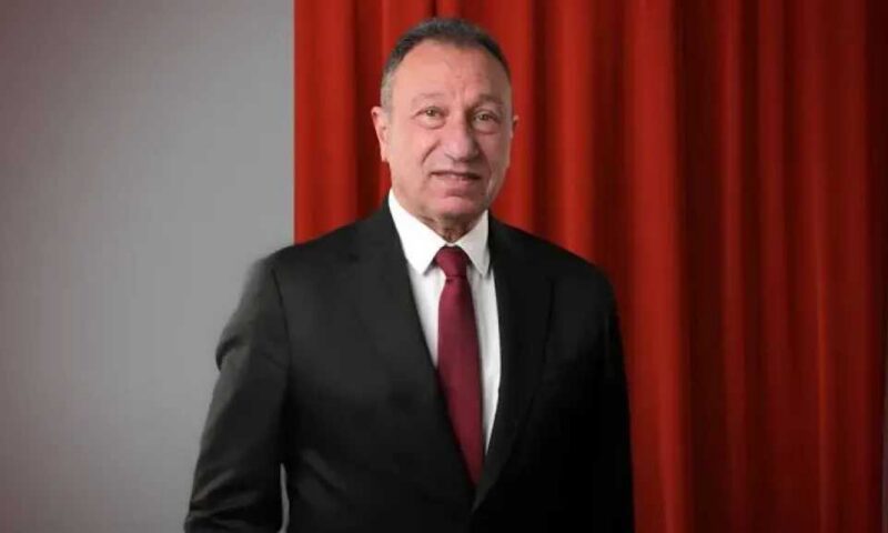 الخطيب يعتذر عن حضور ودية الأهلي وبرشلونة