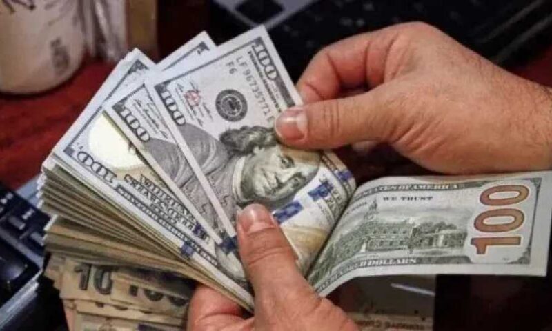 أسعار الدولار مقابل الجنيه المصري اليوم الأحد 2 أغسطس 2026 في البنوك