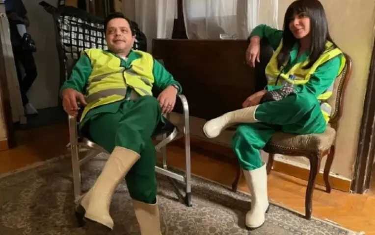 بعد سنوات من الإرجاء.. ”الجواهرجي” يجمع هنيدي ومنى زكي في دور العرض الأربعاء المقبل