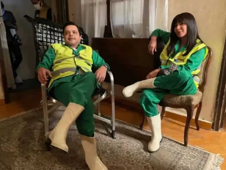 بعد سنوات من الإرجاء.. ”الجواهرجي” يجمع هنيدي ومنى زكي في دور العرض الأربعاء المقبل