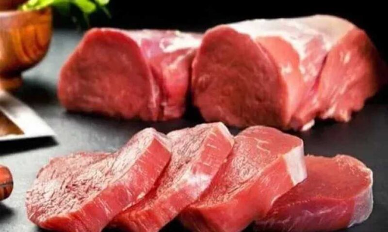 تراجع طفيف في الأسعار.. تفاصيل حركة اللحوم في الأسواق والمنافذ اليوم