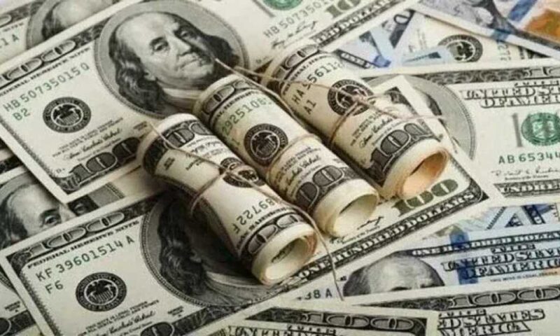 سعر الدولار أمام الجنيه المصري في تعاملات اليوم الأثنين 3 أغسطس 2026