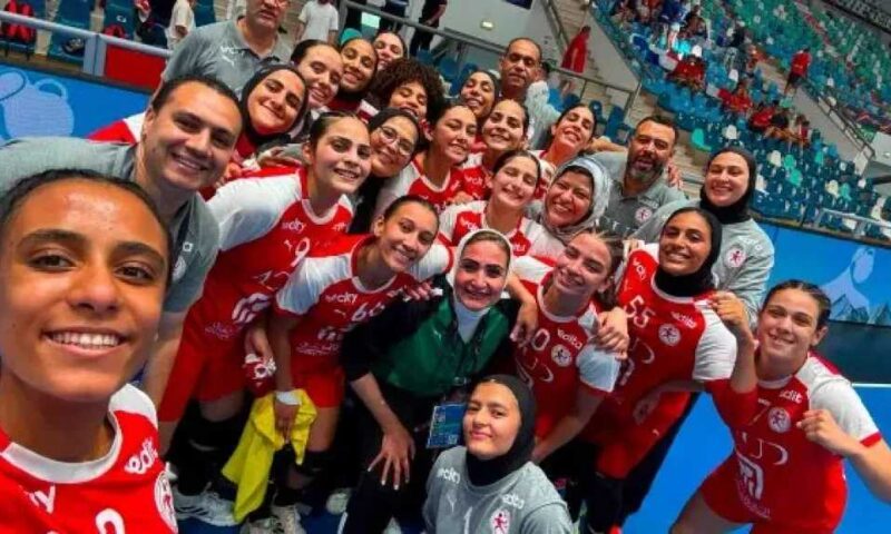 إنجاز تاريخي للمقبض المصري: وزير الرياضة يهنئ منتخب الشابات بالتأهل لربع نهائي المونديال