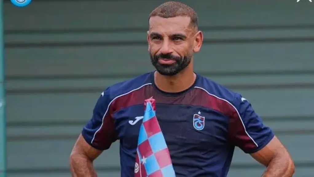 طرابزون سبور يقترب من ضم داروين نونيز لمزاملة محمد صلاح