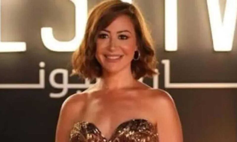 منة شلبي تستعد لجراحة بعد أزمة صحية مفاجئة.. والجمهور يدعو لها بالشفاء