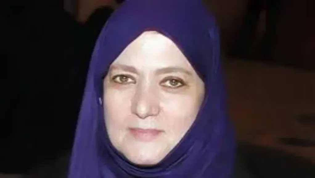 شمس البارودي تستعيد ذكريات شبابها برسالة ساخرة.. وترد على نسب تصريحات سياسية إليها