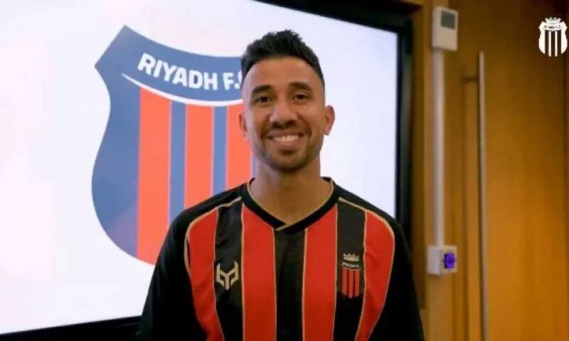 تريزيجيه يوجه رسالة لجماهير الرياض السعودي بعد إتمام انتقاله رسميًا