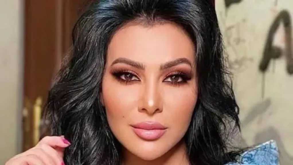 ميرهان حسين تثير الجدل برسالة غامضة عن فنانة تقلدها