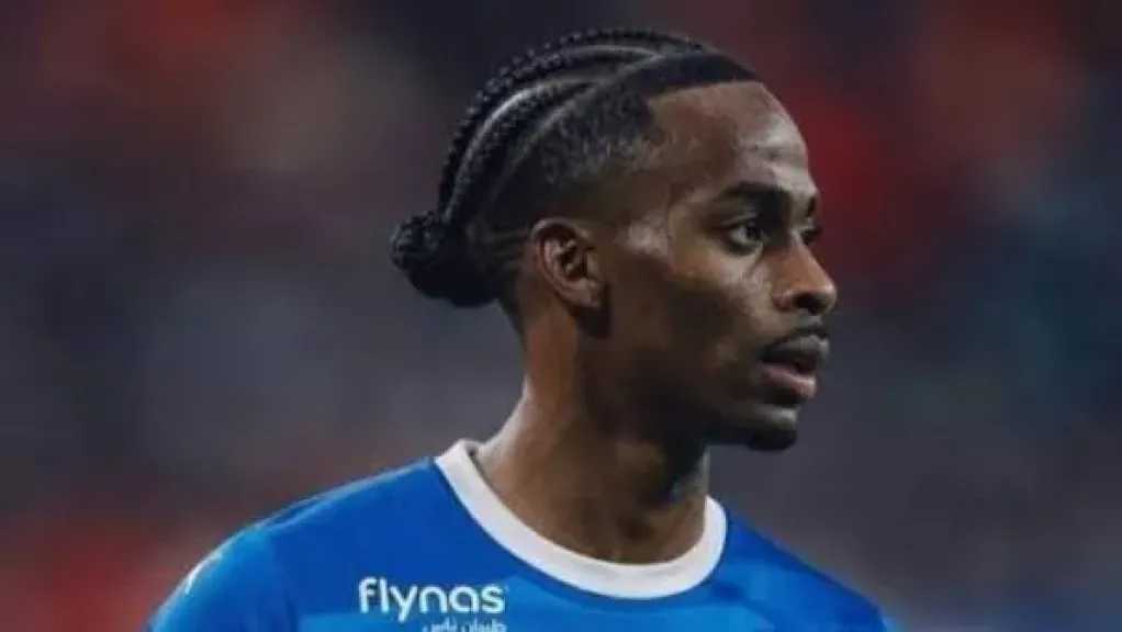 سامرفيل يتعرض للانتقادات بعد ظهوره الأول مع الهلال أمام الفيصلي