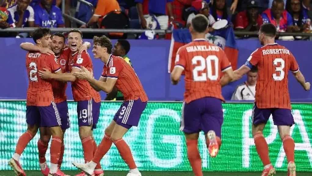 سيباستيان بوكونيولي مديرًا فنيًا جديدًا لمنتخب اسكتلندا