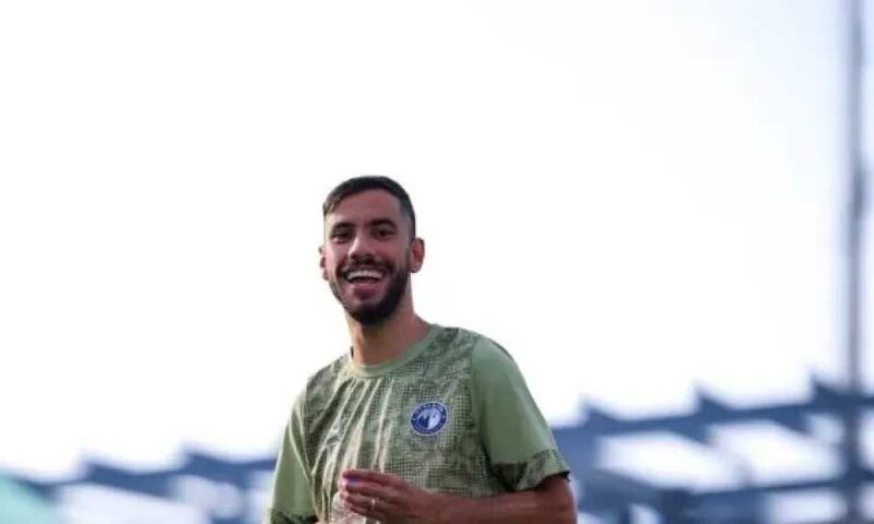 ناصر ماهر يعود لتدريبات بيراميدز قبل انطلاق الدوري