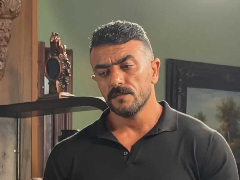 أحمد العوضي يجسد شخصيتي الأب والابن في «سلطان الديب» رمضان 2027