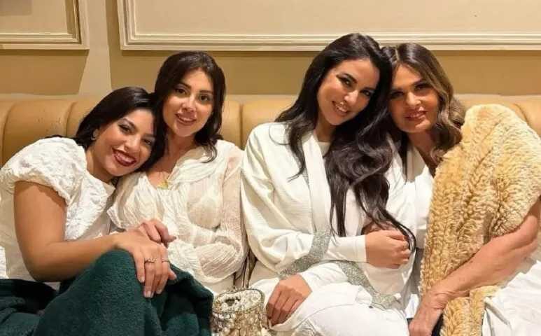 ندى السبكي تكشف سبب غياب أبطال «الست لما» عن العرض الخاص