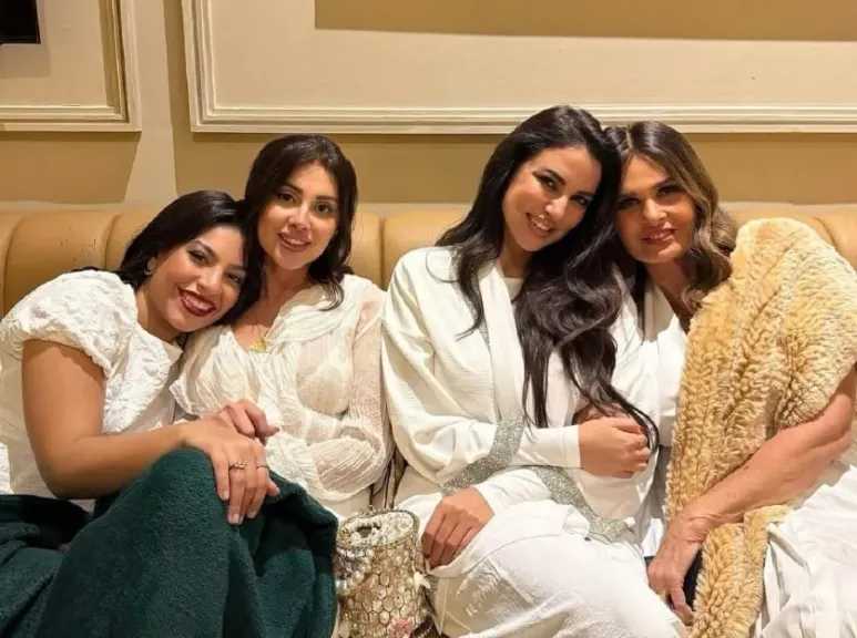 ندى السبكي تكشف سبب غياب أبطال «الست لما» عن العرض الخاص