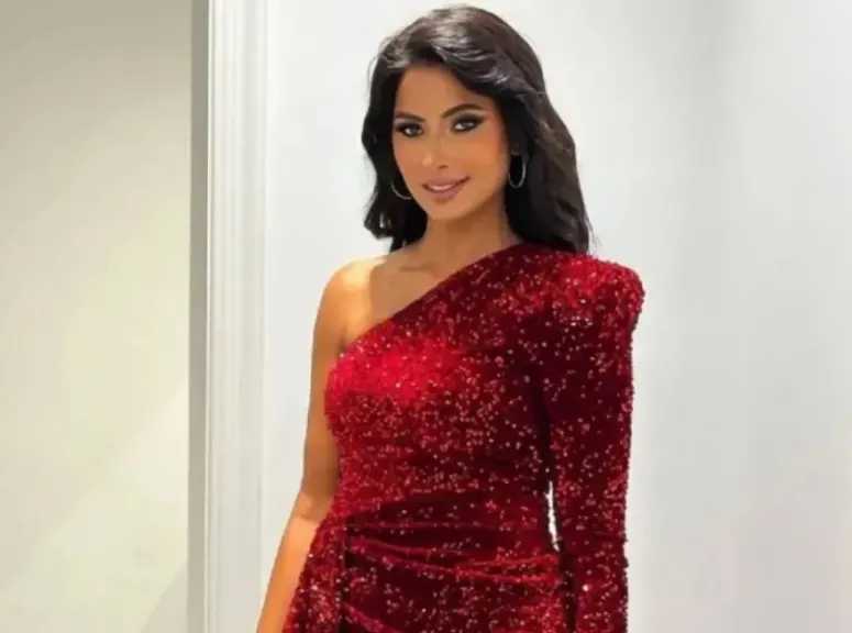 روبي تفاجئ جمهورها بظهور ابنتها طيبة على المسرح في الساحل الشمالي