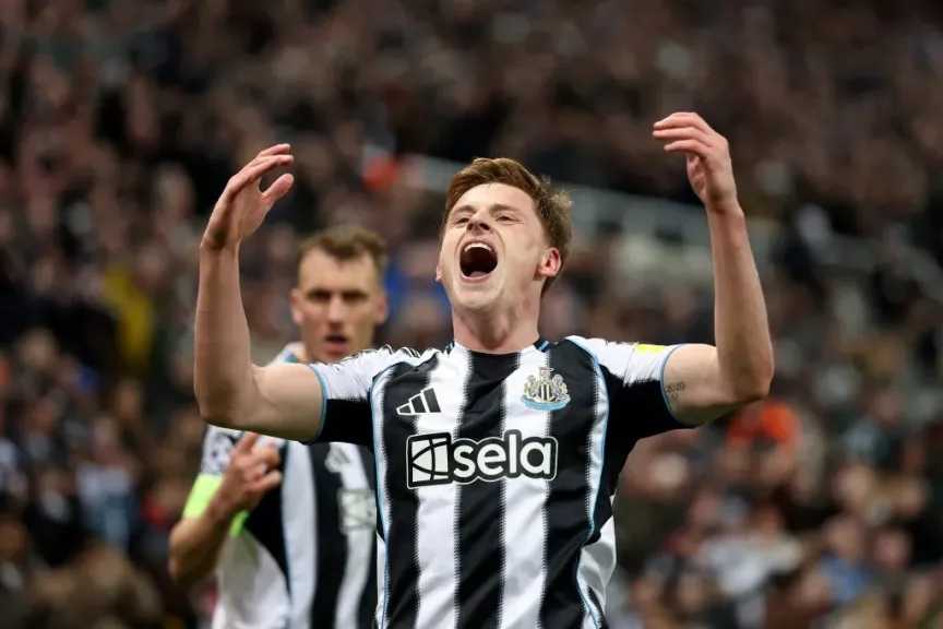 أين يمكنني مشاهدة مباراة ليفربول ضد نيوكاسل يونايتد في الدوري الإنجليزي بث مباشر عبر القنوات الرسمية؟