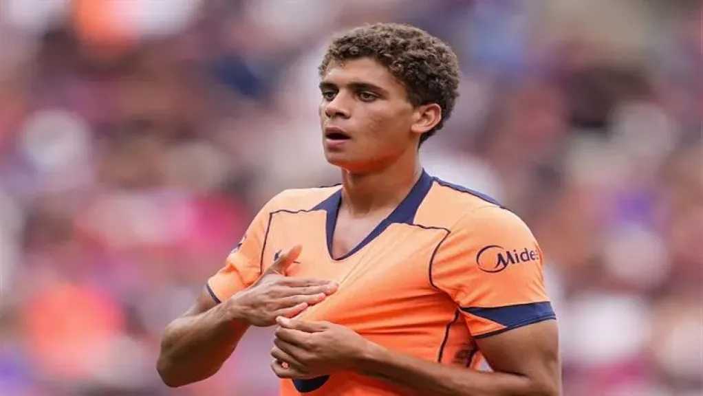 حمزة عبد الكريم على مقاعد البدلاء.. تشكيل برشلونة أمام إلتشي في الدوري الإسباني