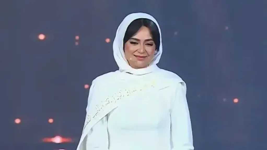 هبة مجدي تتصدر التريند بعد ظهورها الأول عقب أزمتها الصحية بحضور الرئيس السيسي