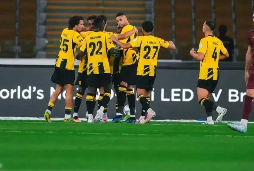 أين يمكنني مشاهدة مباراة الفتح ضد الاتحاد بث مباشر عبر القنوات الرسمية؟