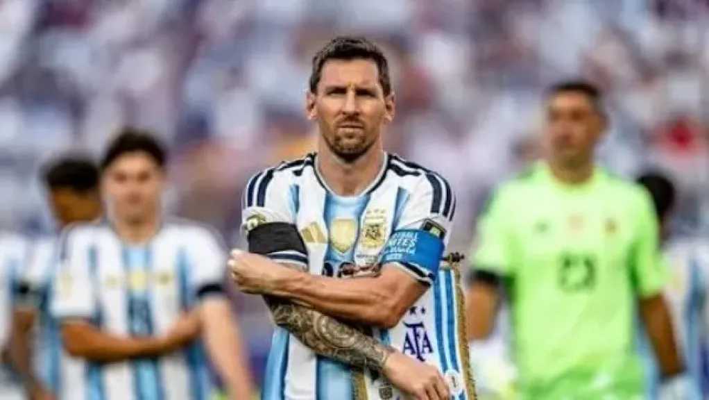 الأرجنتين تودع ميسي برسالة مؤثرة بعد اعتزاله اللعب الدولي