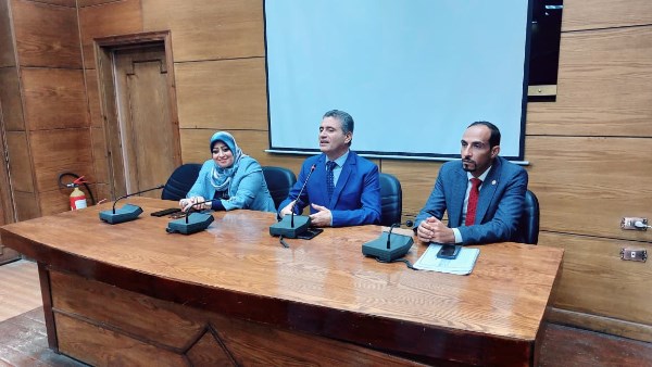 نائب رئيس جامعة بنها: نشر ثقافة الاستدامة ركيزة أساسية في استراتيجية العمل