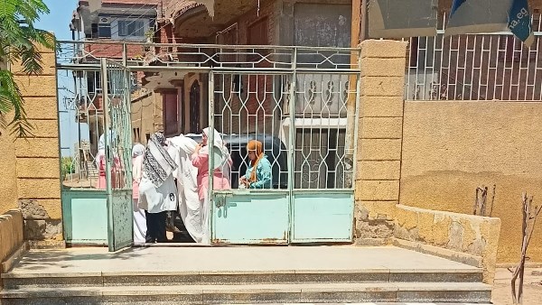 ولادة مفاجئة أمام وحدة طب الأسرة بتصفا.. صحة القليوبية تنقذ أما ومولودتها