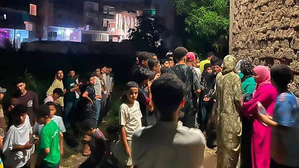 إنقاذ شخصين انهارت عليهما حفرة عميقة خلال تنقيبهما عن الآثار داخل منزل في طوخ