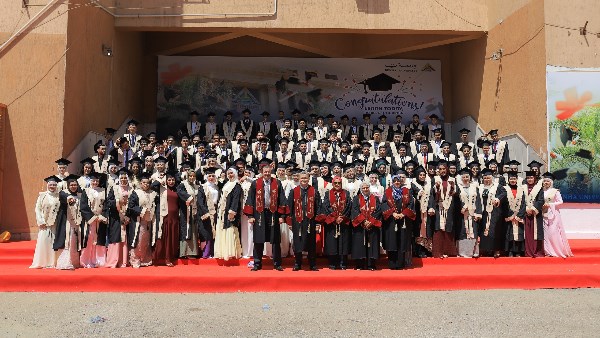 جامعة بنها تحتفل بتخريج دفعة جديدة من طلاب كليتي الهندسة ببنها والحاسبات والذكاء الاصطناعي