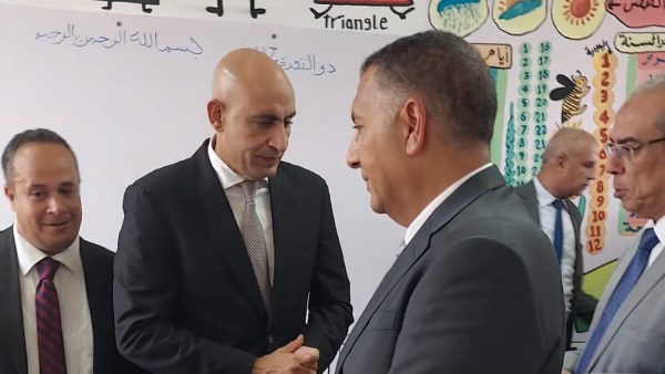 دعا الطلاب للحفاظ عليها.. وزير التعليم يفتتح مدرسة فوزي الرفاعي بطوخ