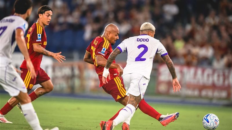 هاتريك “مالين” يقود روما للفوز على فيورنتينا برباعية نظيفة في الدوري الإيطالي