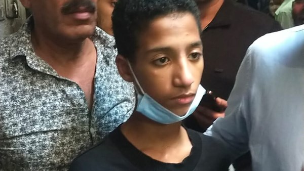 زغاريد وفرحة بعد نجاح عملية جراحية 12 ساعة لابن قرية الدلجمون
