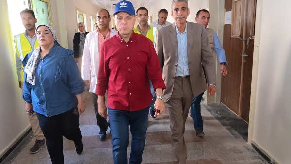 محافظ الغربية يتفقد مستشفى السنطة المركزي الجديد.. صرح طبي متكامل يقترب من دخول الخدمة بنسبة تنفيذ تتجاوز 95% ويتابع رفع كفاءة الطريق المؤدي للمستشفى